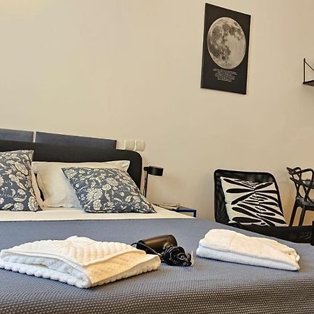 Sweet Dreams Suites Calea Victoriei Sunny Studio Bucharest Exterior photo